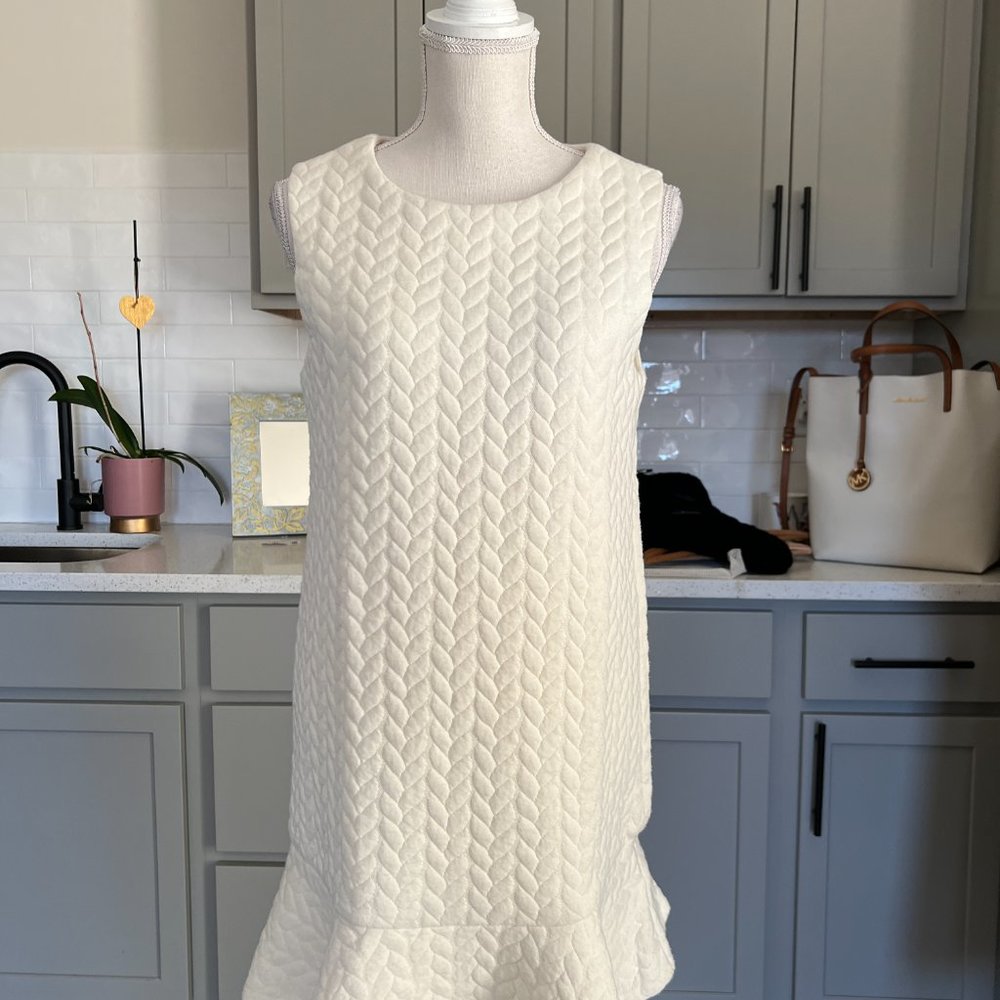 HYPR Ivory Jumper Classic Quilted Chevron Pattern Size Large NWT - Picture 3 of 10